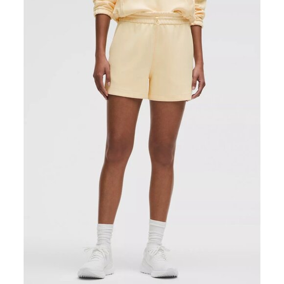 Lululemon Softstreme High-Rise Short 4" Size 2 Light pink - Picture 7 of 7